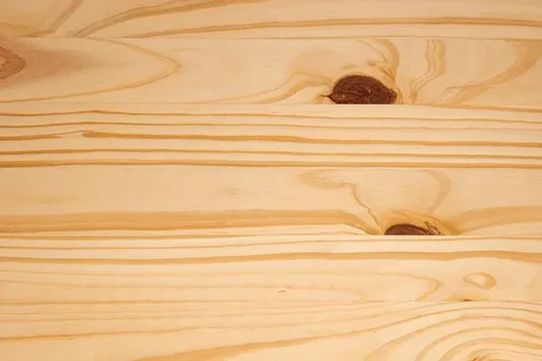 Kayu Pinus: Material Sederhana yang Bisa Jadi Andalan Furniture Modern